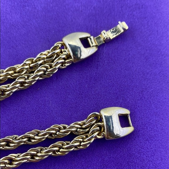 💛 Vintage Gold Plated Crystal Necklace - Picture 4 of 5